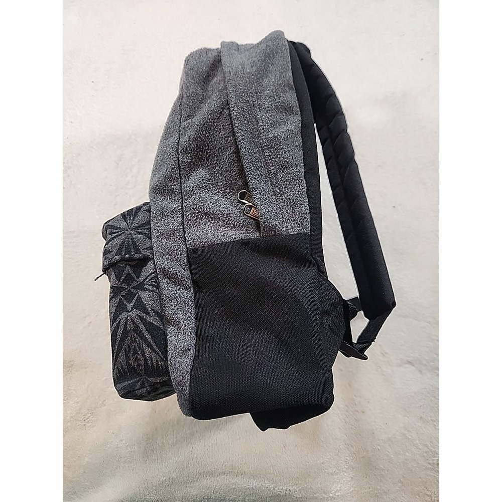 Vans Skater Off The Wall Backpack Gray And Black With Geometric Pocket Design - Picture 4 of 9